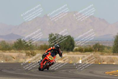 media/Oct-08-2023-CVMA (Sun) [[dbfe88ae3c]]/Race 5 Amateur Supersport Open/